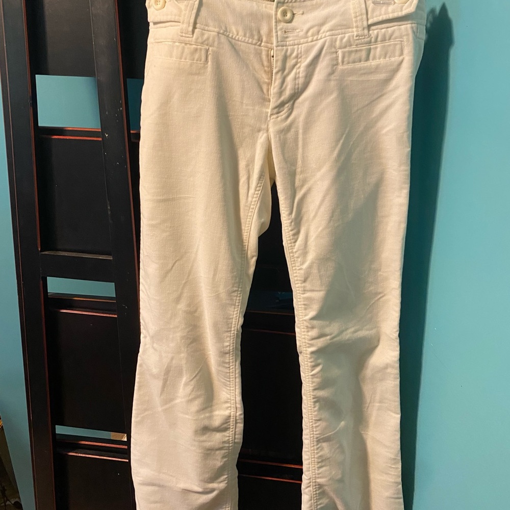 Candies Size 9 Wintwr White Boot Cut Velvet Pants